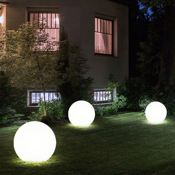 LumiGlobe – Luce da Giardino Resistente alle Intemperie