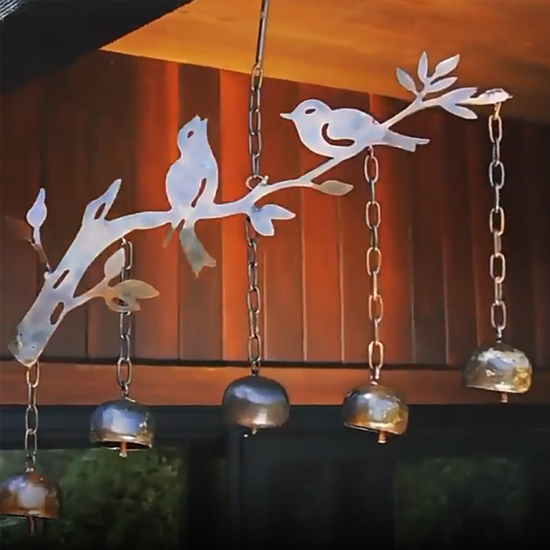 Mobile con motivo di uccello | Campanella fatta a mano in ferro | Decorazione per giardino, balcone e terrazza