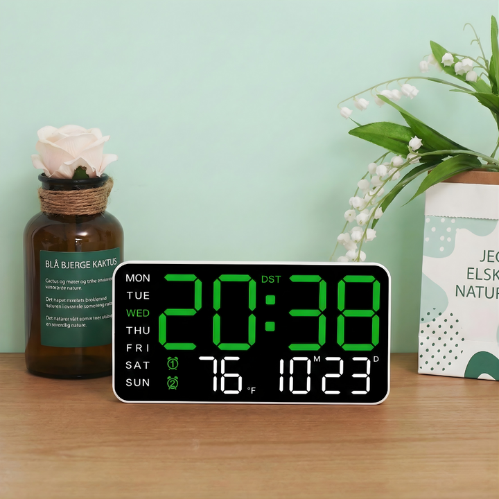 SyncTime™ – Orologio da parete digitale LED moderno controllato vocalmente