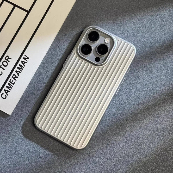 Funda Pro in Titanio per iPhone