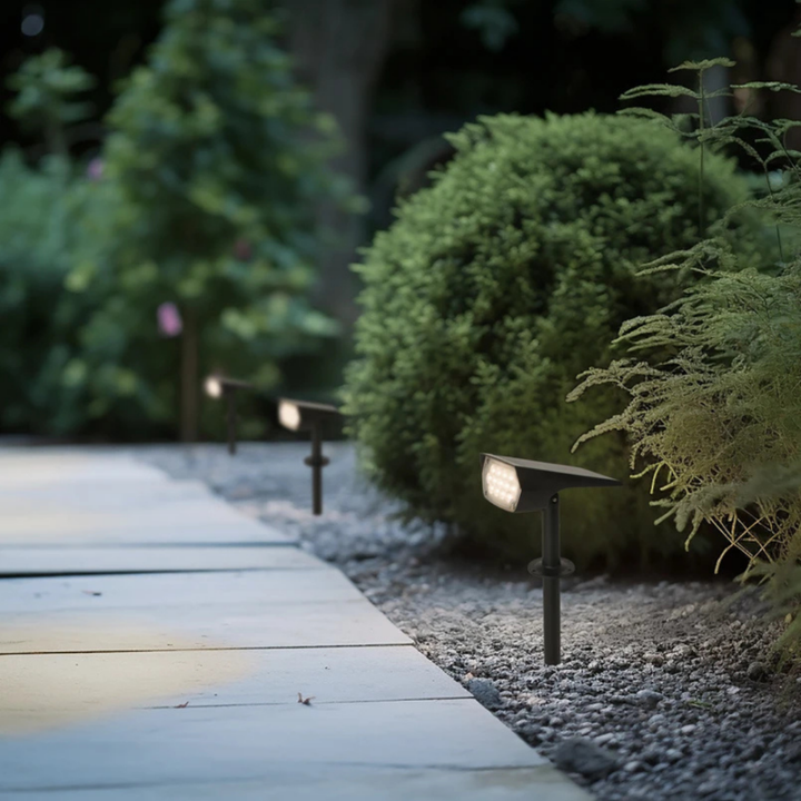 LysPro™ – Projecteur de Jardin Solaire Étanche