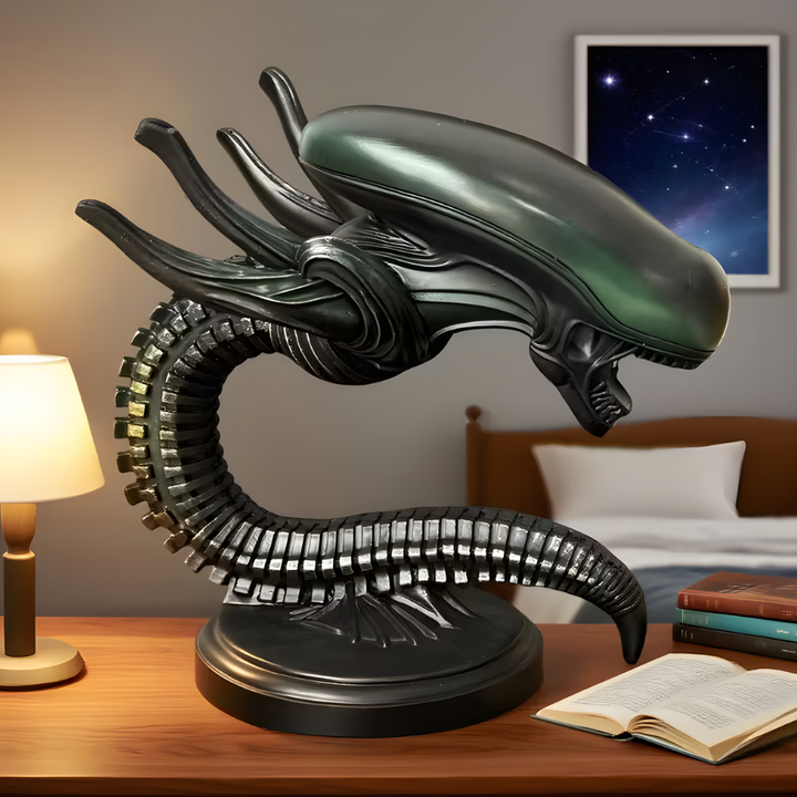 DarkSpine™ – Lampada da Scrivania da Collezione Ispirata alla Fantascienza e agli Alien