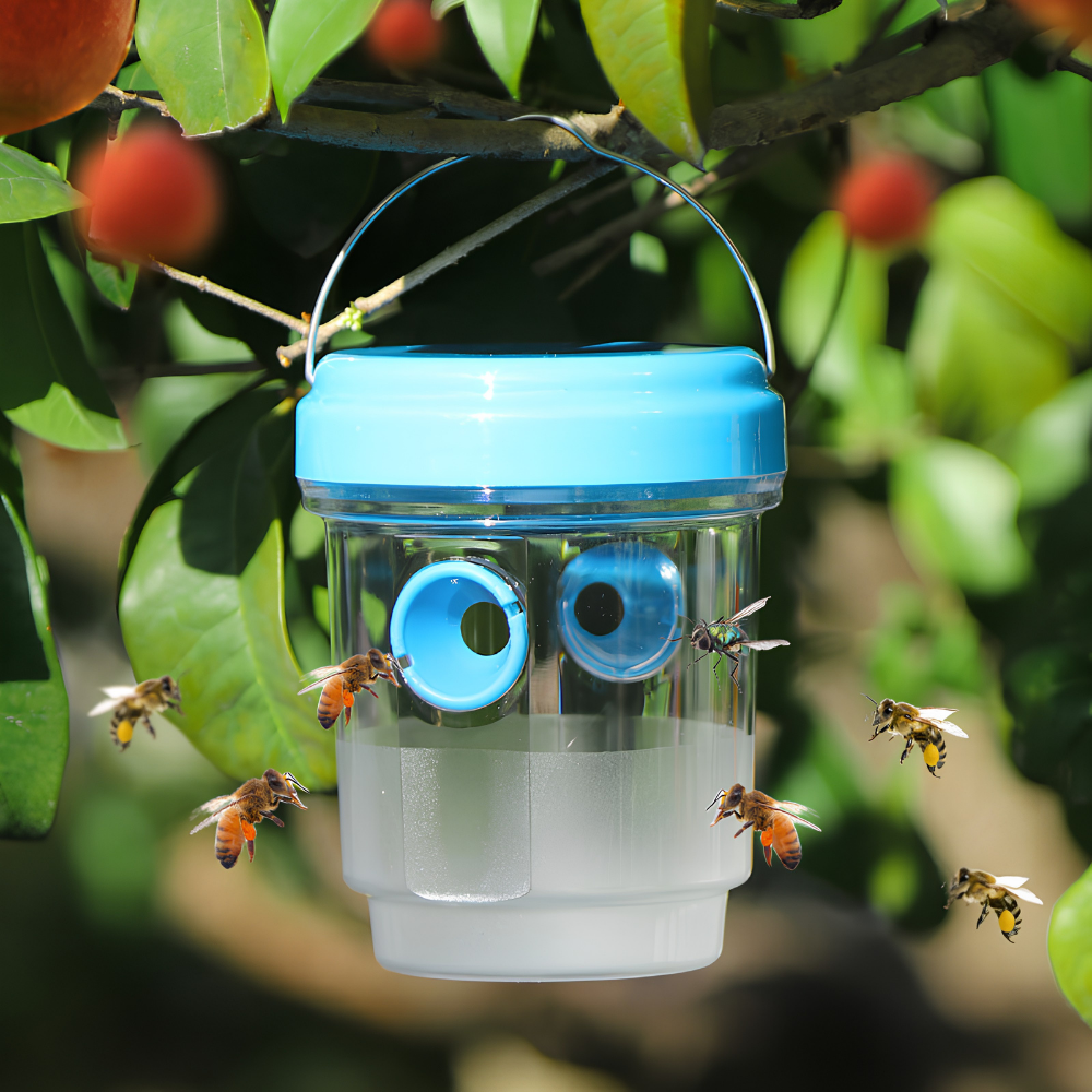 WaspTrap™ – Piège à guêpes suspendu à énergie solaire avec LED