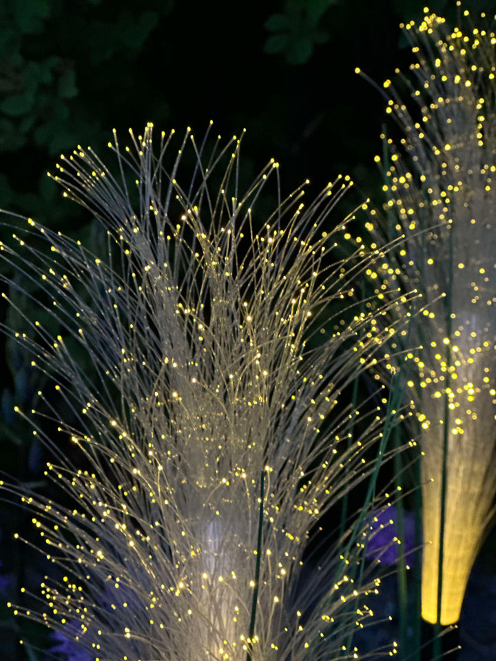 GlowGrass™ – Pampas décoratif avec panneaux solaires