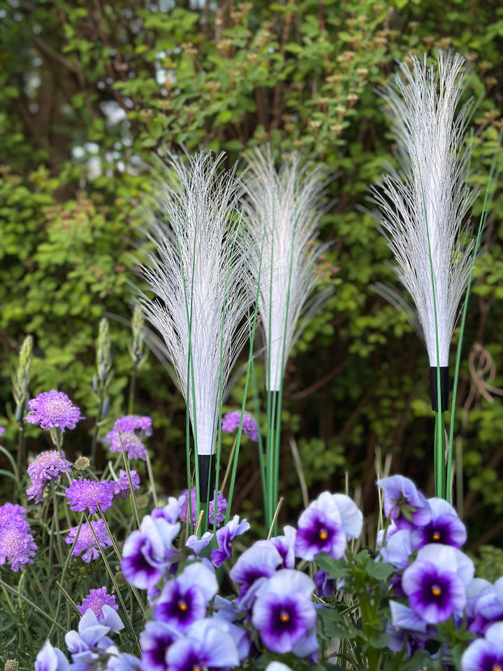 GlowGrass™ – Pampas décoratif avec panneaux solaires