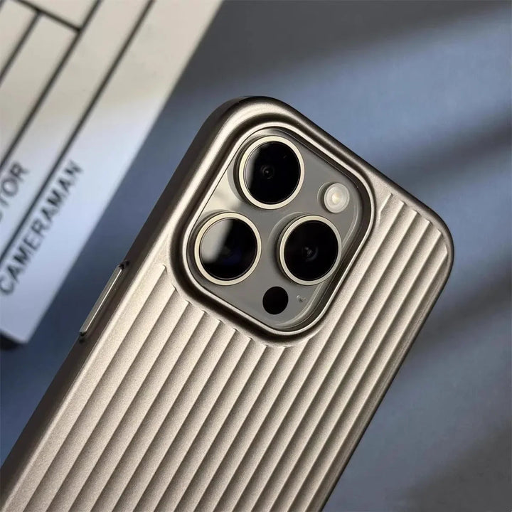 Funda Pro in Titanio per iPhone