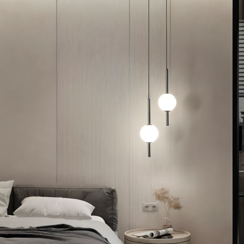 AcryLuma: Lampada a sospensione a sfera nordica in acrilico e metallo – per camere da letto e zone pranzo