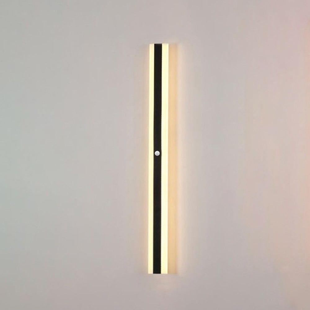 AeroBeam: Applique LED Lineare da Esterno – Lampada da Parete Resistente alle Intemperie in Metallo e Acrilico per Giardino e Corridoio