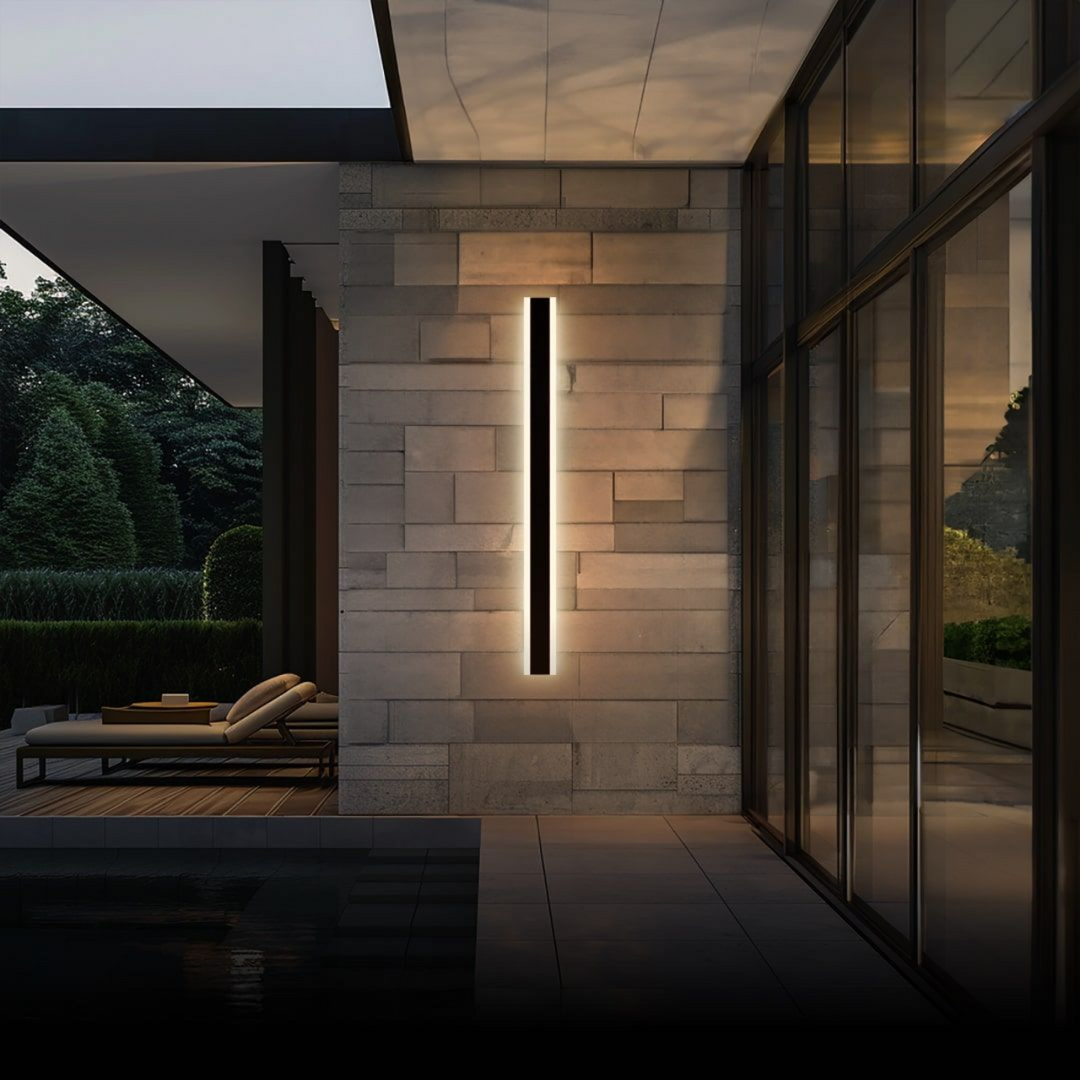 AeroBeam: Applique LED Lineare da Esterno – Lampada da Parete Resistente alle Intemperie in Metallo e Acrilico per Giardino e Corridoio