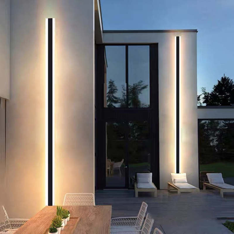 AeroBeam: Applique LED Lineare da Esterno – Lampada da Parete Resistente alle Intemperie in Metallo e Acrilico per Giardino e Corridoio