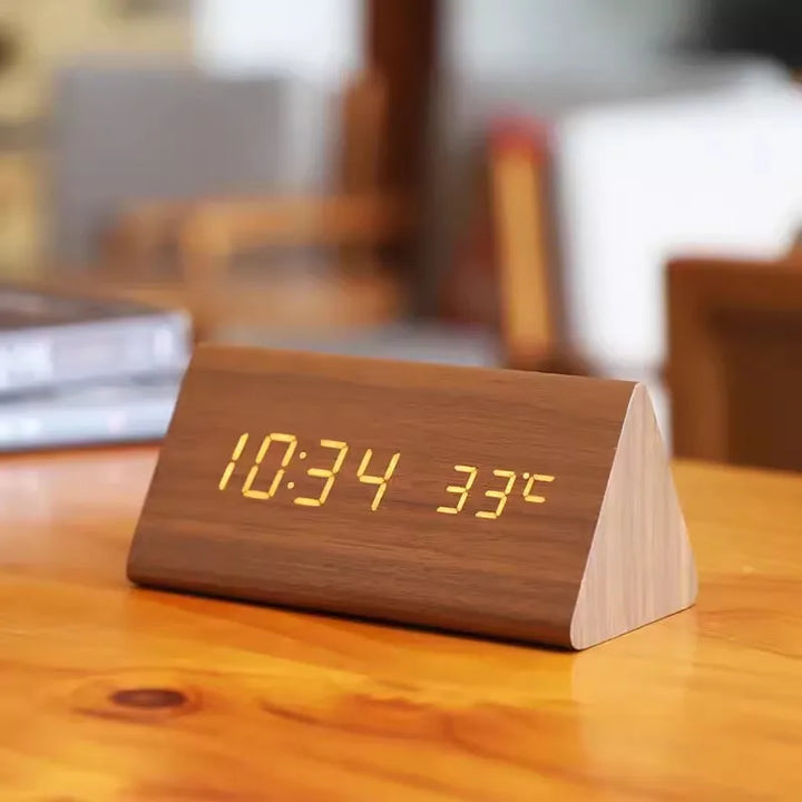 Orologio Sveglia Smart LED | Design Moderno in Legno con Controllo Vocale