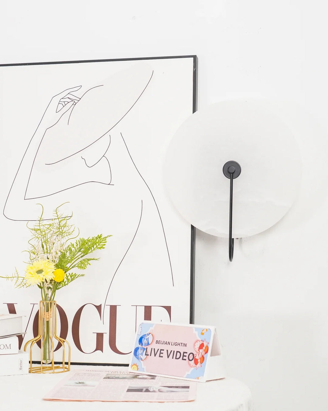 AlbaCiré: Moderno Applique LED in Alabastro dal design circolare – per camera da letto e soggiorno