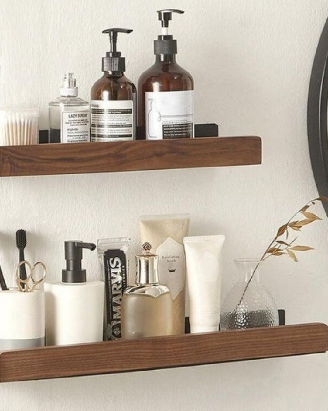 AlignaLume: Mensola moderna da parete in metallo con frontale in legno e design minimalista – per bagno e cucina
