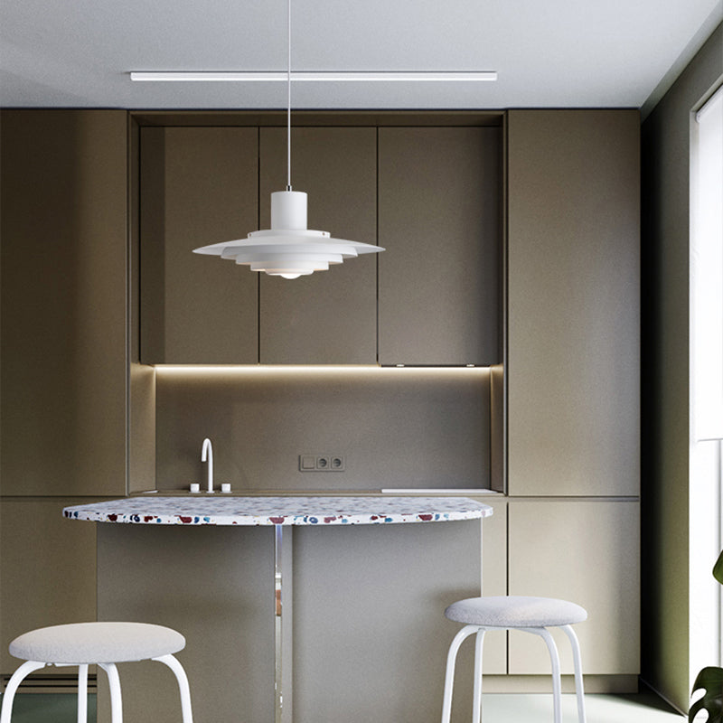 AluNord: Lampada a sospensione in ferro e alluminio con design moderno – per sala da pranzo e ristorante