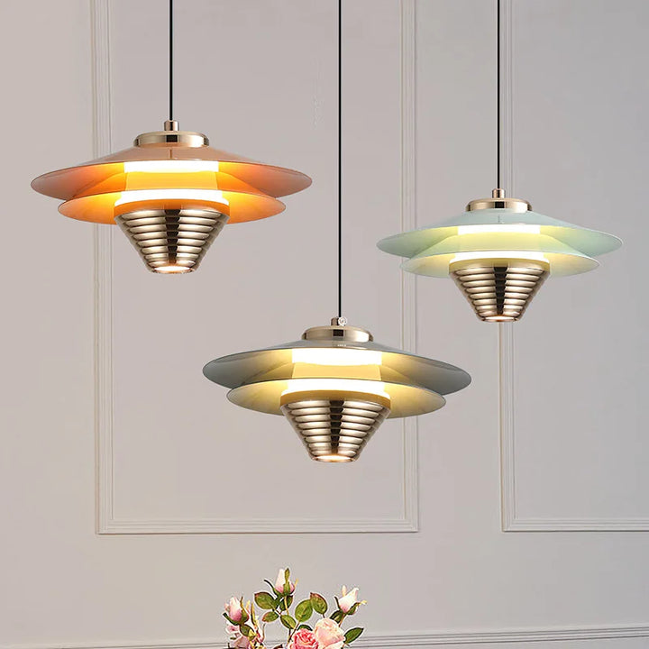 AlumaGlow: Lampada a sospensione LED in alluminio – Luce elegante per spazi moderni