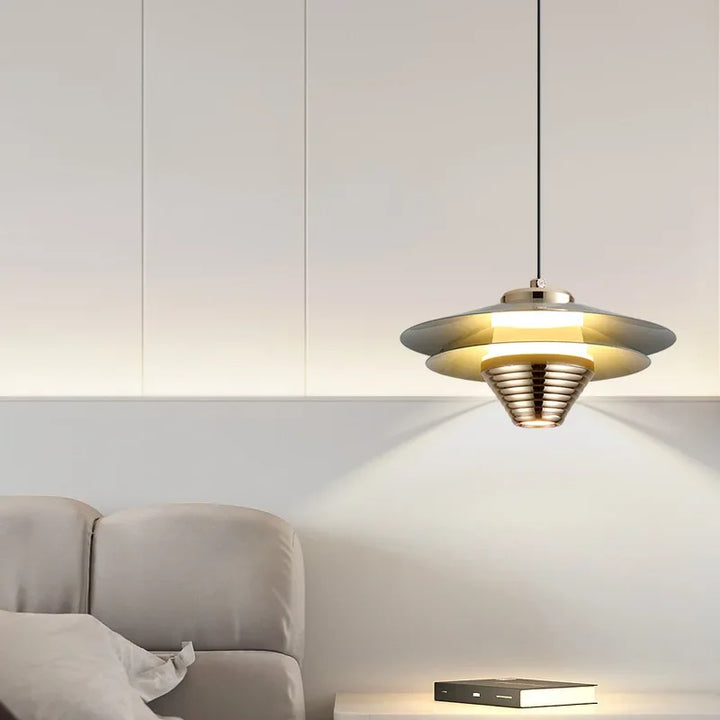 AlumaGlow: Lampada a sospensione LED in alluminio – Luce elegante per spazi moderni