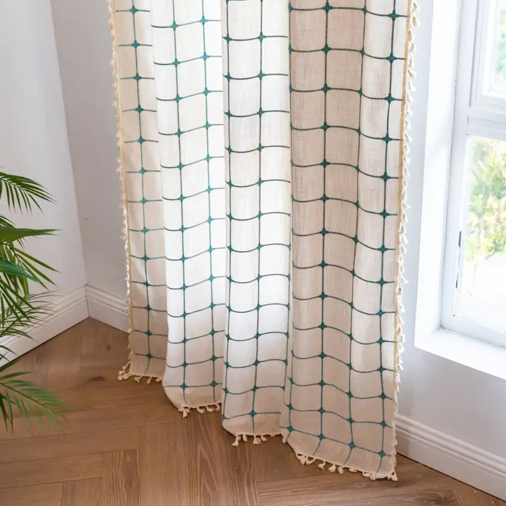 AquaNetz: Tenda in design Boho con motivo a quadretti turchesi e frange – elegante per aree da pranzo e soggiorno
