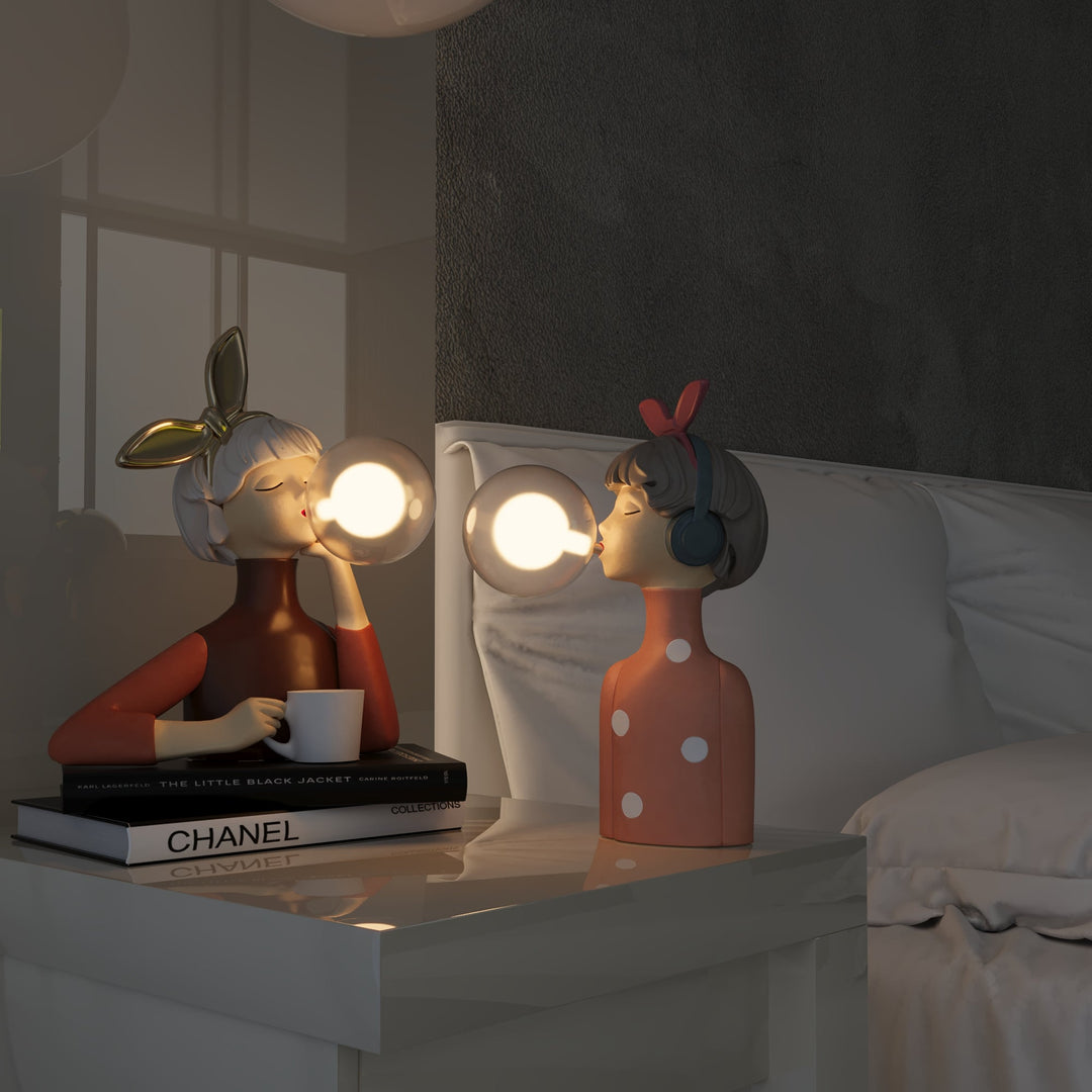 Artisan Sisters: Lampada da tavolo designer in legno e vetro – luce calda per una casa moderna