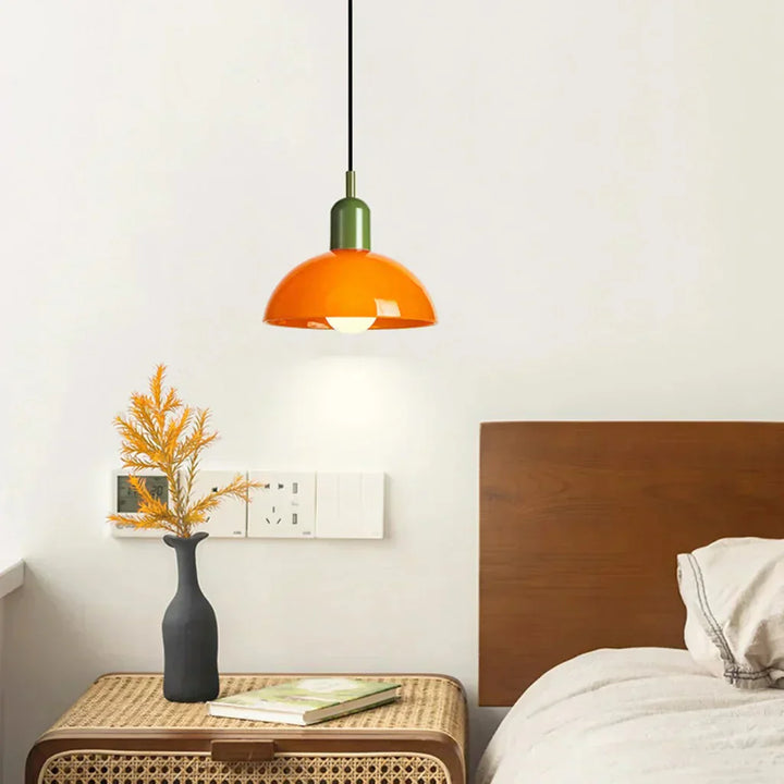 Auraviva: Lampada a sospensione LED colorata in vetro a forma di ciotola – per ambienti moderni e classici