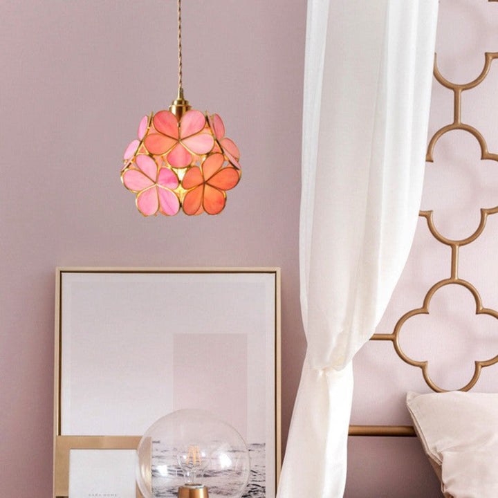 AureliaBloom: Lampada a sospensione in vetro con design a petali – ideale per soggiorno e camera da letto