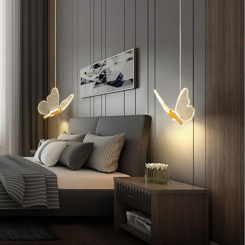 AuriFlair: Lampada a sospensione a forma di farfalla – Design elegante per soggiorno e cameretta