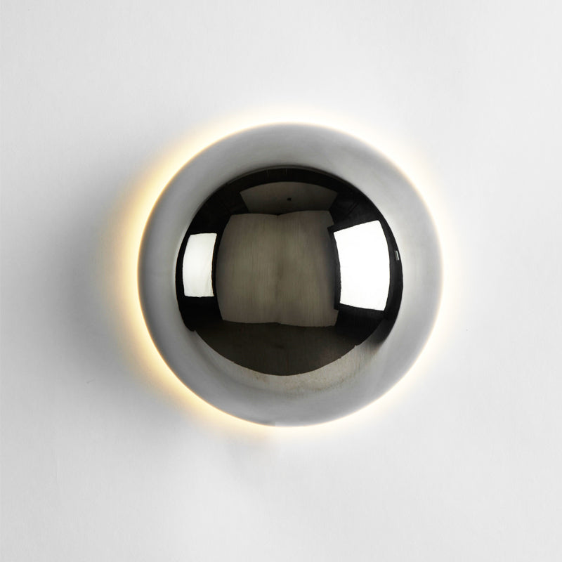 AuriForge: Applique in ferro battuto LED – Lampada da parete senza tempo in stile medievale per corridoio e soggiorno