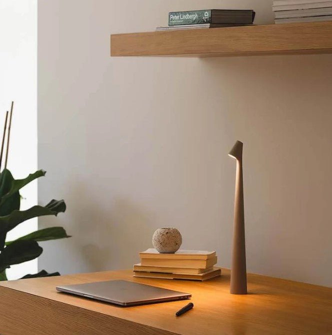 AuroLicht: Lampada da tavolo LED senza fili ricaricabile – lampada a batteria dimmerabile per interni ed esterni