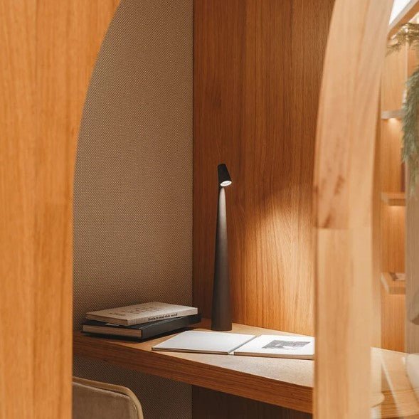 AuroLicht: Lampada da tavolo LED senza fili ricaricabile – lampada a batteria dimmerabile per interni ed esterni