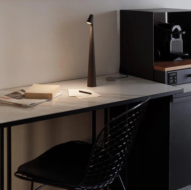 AuroLicht: Lampada da tavolo LED senza fili ricaricabile – lampada a batteria dimmerabile per interni ed esterni