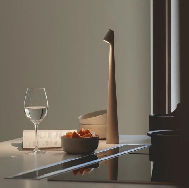 AuroLicht: Lampada da tavolo LED senza fili ricaricabile – lampada a batteria dimmerabile per interni ed esterni