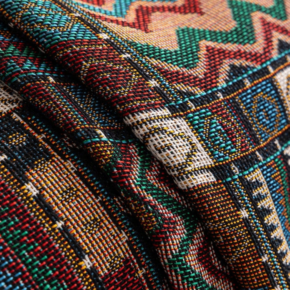 AuroraLinie: Copridivano in chenille traspirante con design a strisce artistiche e utilizzo versatile – per divano e soggiorno