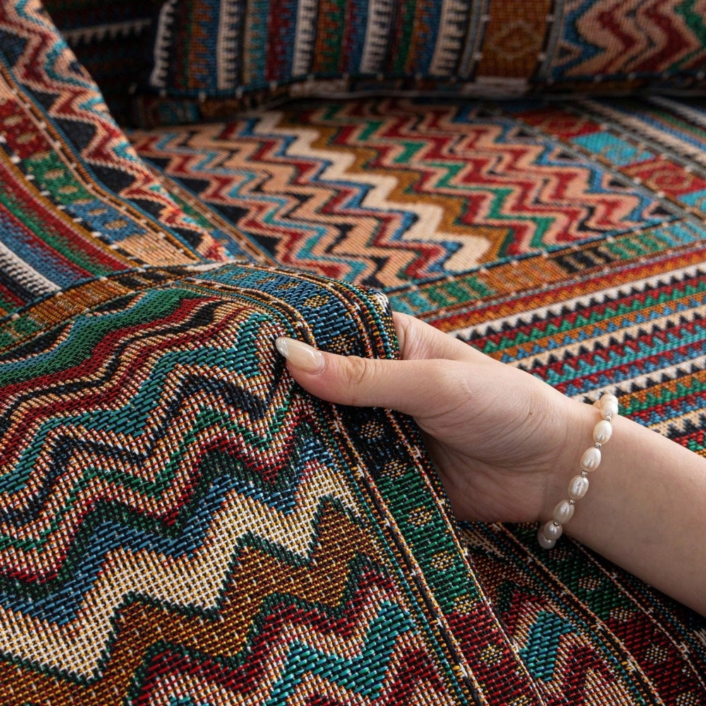 AuroraLinie: Copridivano in chenille traspirante con design a strisce artistiche e utilizzo versatile – per divano e soggiorno