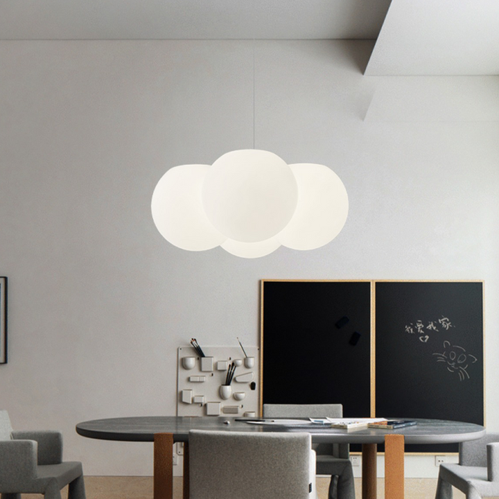 AuroraWolke: Lampada da soffitto LED moderna in stile scandinavo – elegante e accogliente per aree soggiorno e pranzo