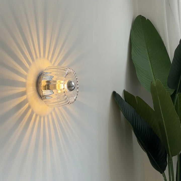 BauNord: Applique in vetro scandinavo in design Bauhaus – Lampada da parete moderna
