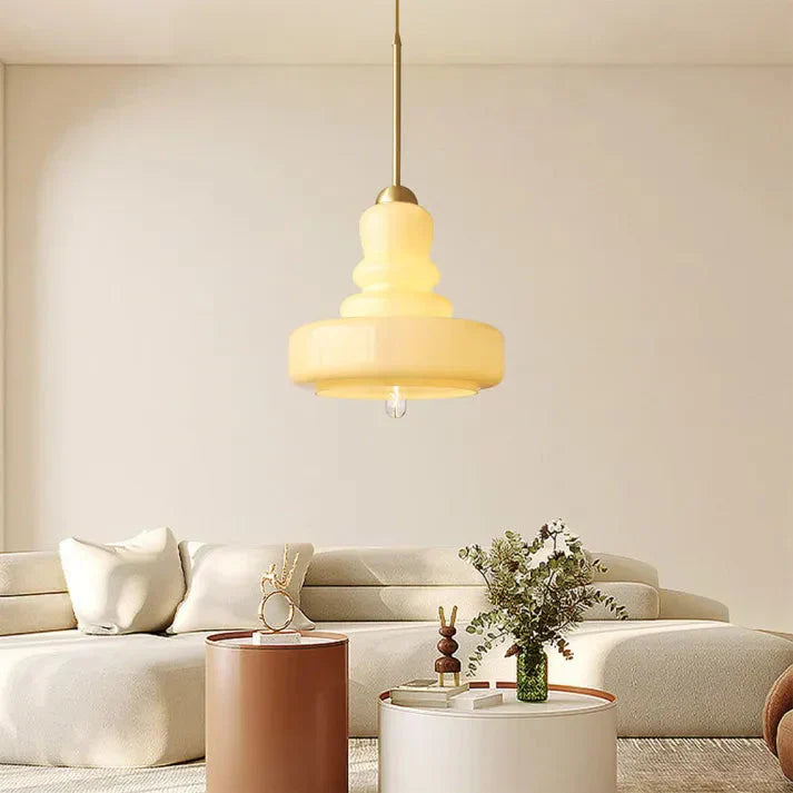 Bauvelle: Lampada a sospensione in vetro e ottone in forma di zucca – per ambienti di design eleganti