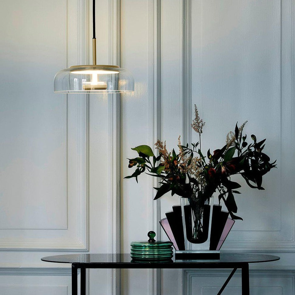 Solara: Lampadario in ottone e vetro con LED integrato – per sala da pranzo e soggiorno