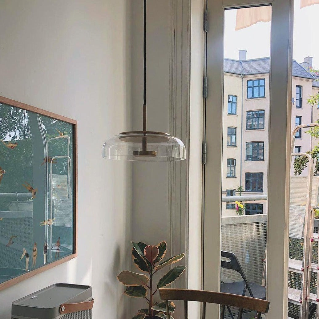 Solara: Lampadario in ottone e vetro con LED integrato – per sala da pranzo e soggiorno