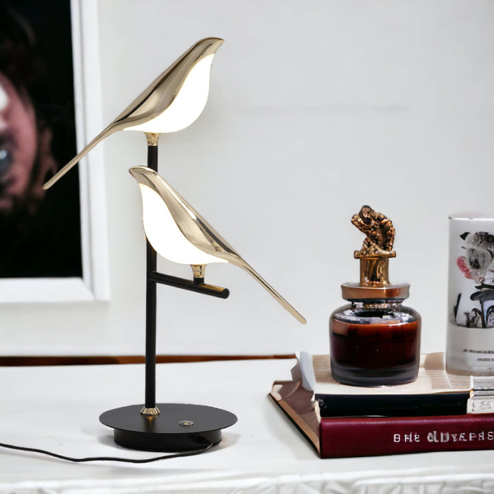 BirdLume: Elegante lampada da comodino LED a forma di uccello – Lampada da scrivania a risparmio energetico