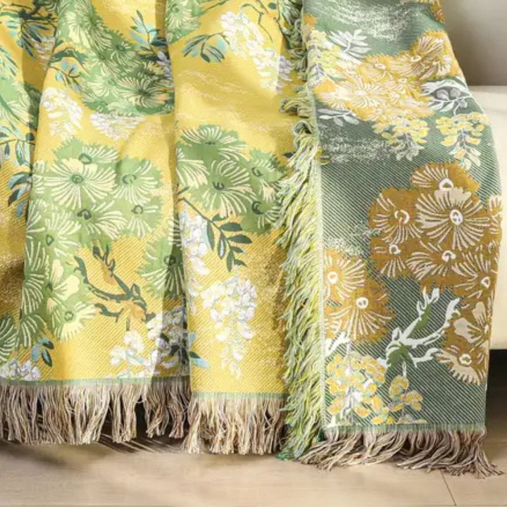 Blatt-Charm: Coperta in cotone morbida con motivo di gelso e leggera struttura – per divano e letto