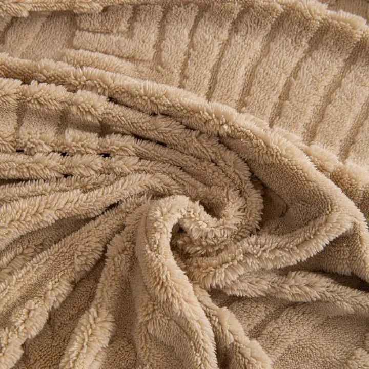 Blattlinie: Copridivano in microfibra con motivo a zigzag e antiscivolo – per soggiorno e divano