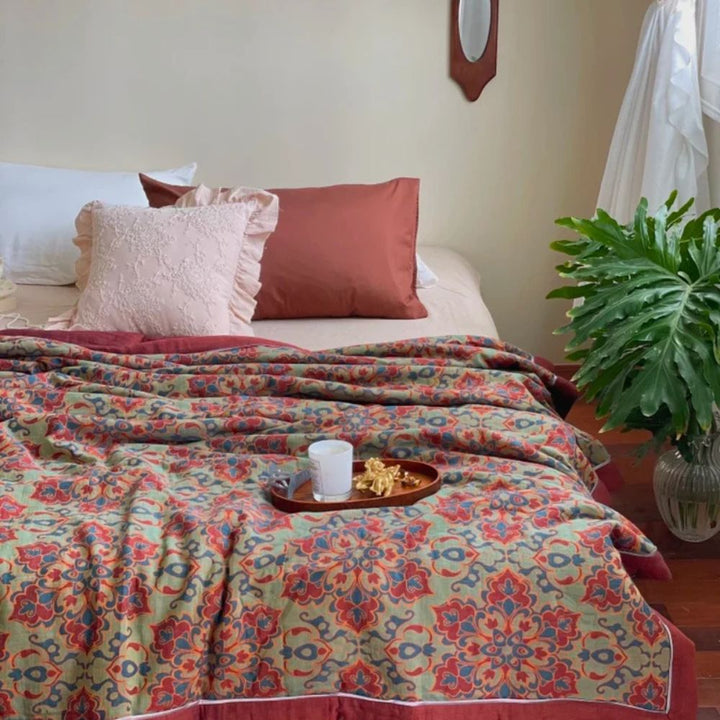 BlütenEleganz: Coperte in cotone dallo stile Boho con qualità traspirante e stampa colorata – per divano e lounge