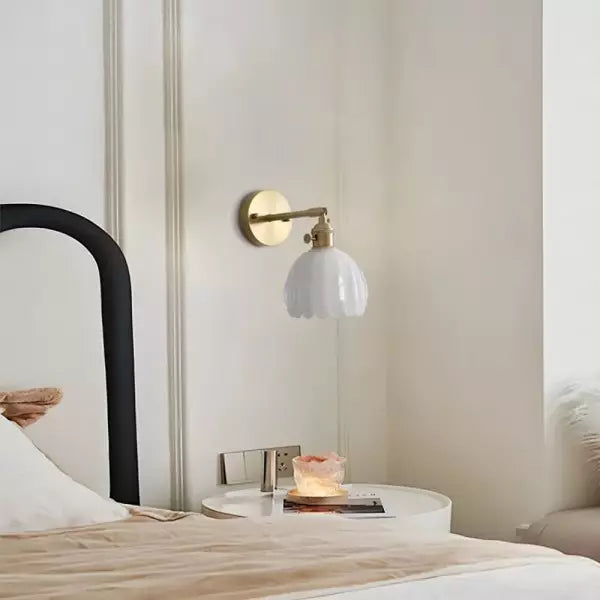 BlütenLicht: Applique Vintage a Tulipano in Vetro – Lampada da Parete Retro per Soggiorno e Camera da Letto