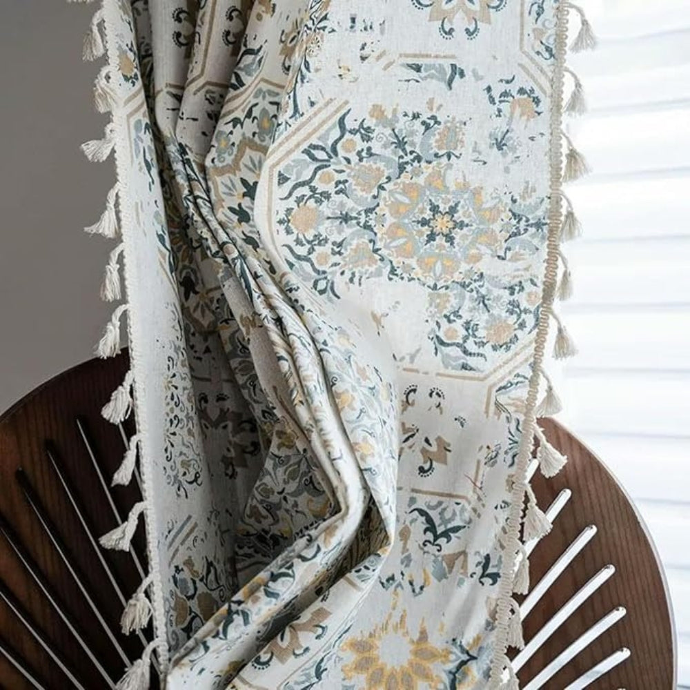 BohoFelice: Tenda con struttura floreale e nappine – accogliente e stilosa per aree living e pranzo