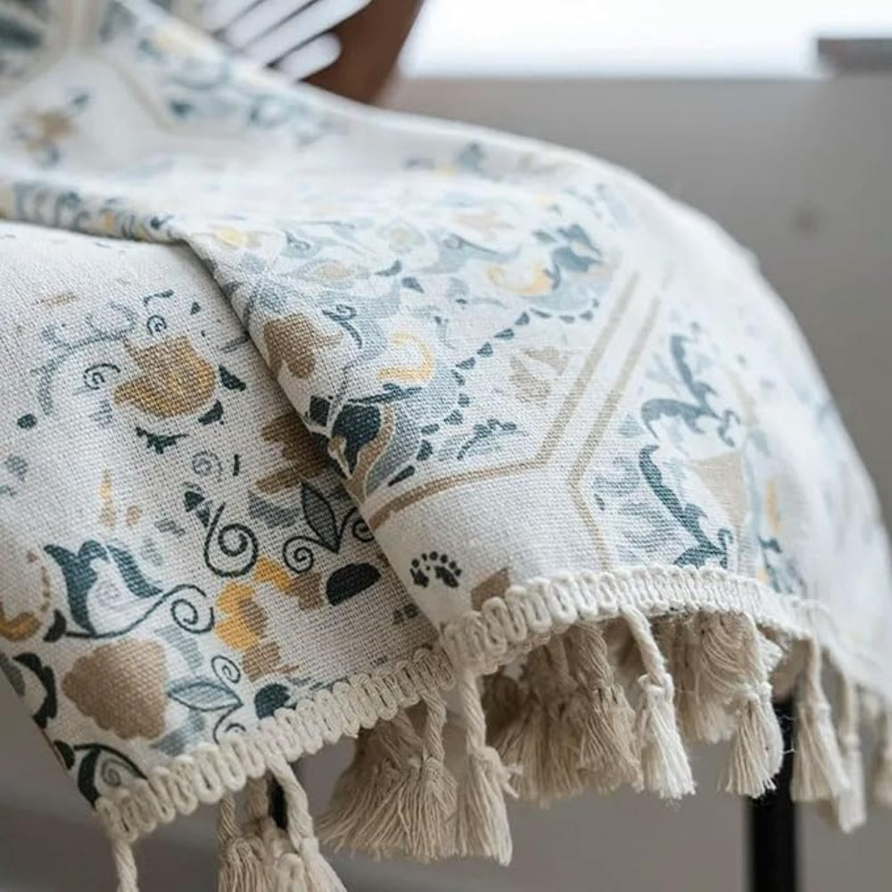 BohoFelice: Tenda con struttura floreale e nappine – accogliente e stilosa per aree living e pranzo
