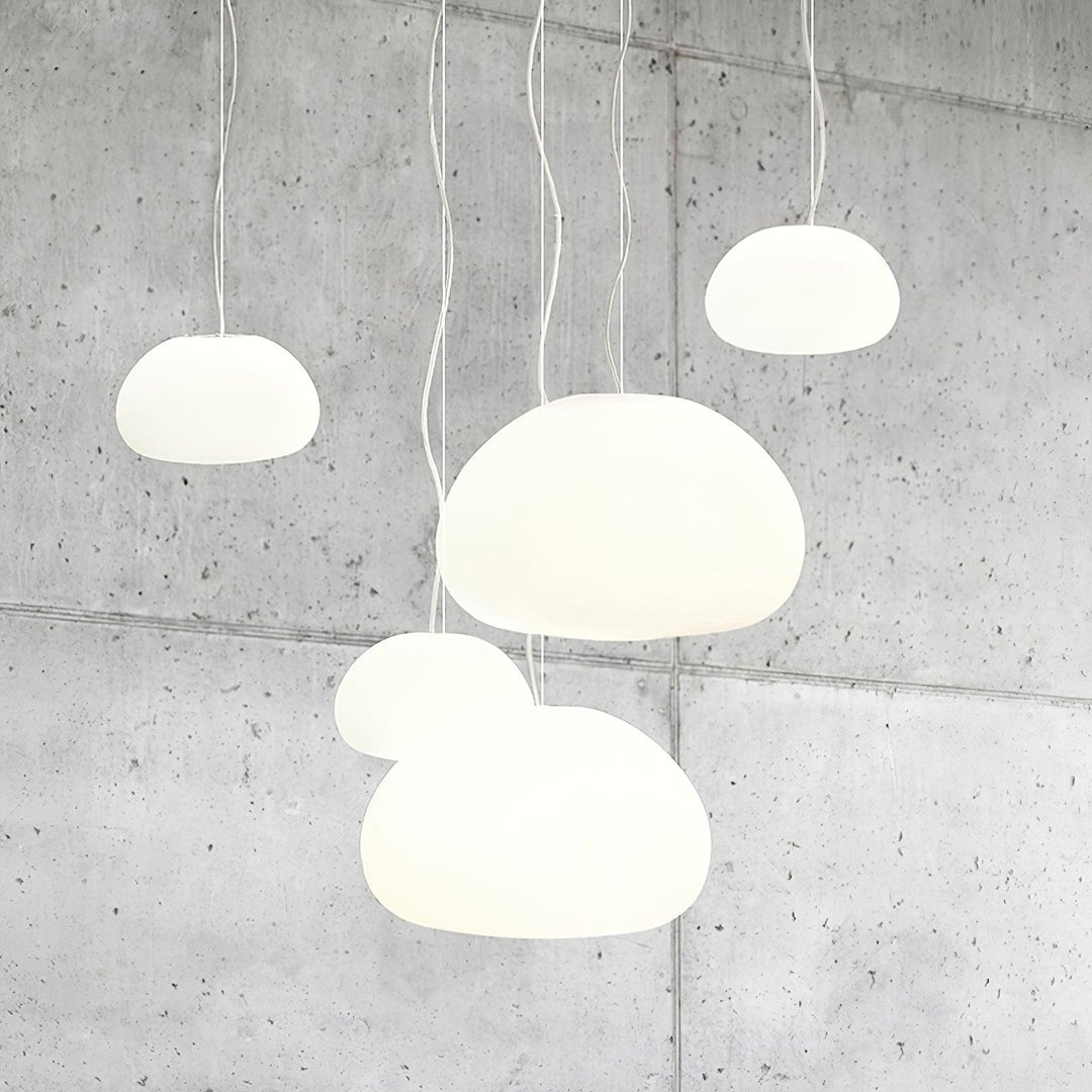 Bunelle: Lampada a sospensione in vetro e metallo a forma di panino – per ambienti accoglienti