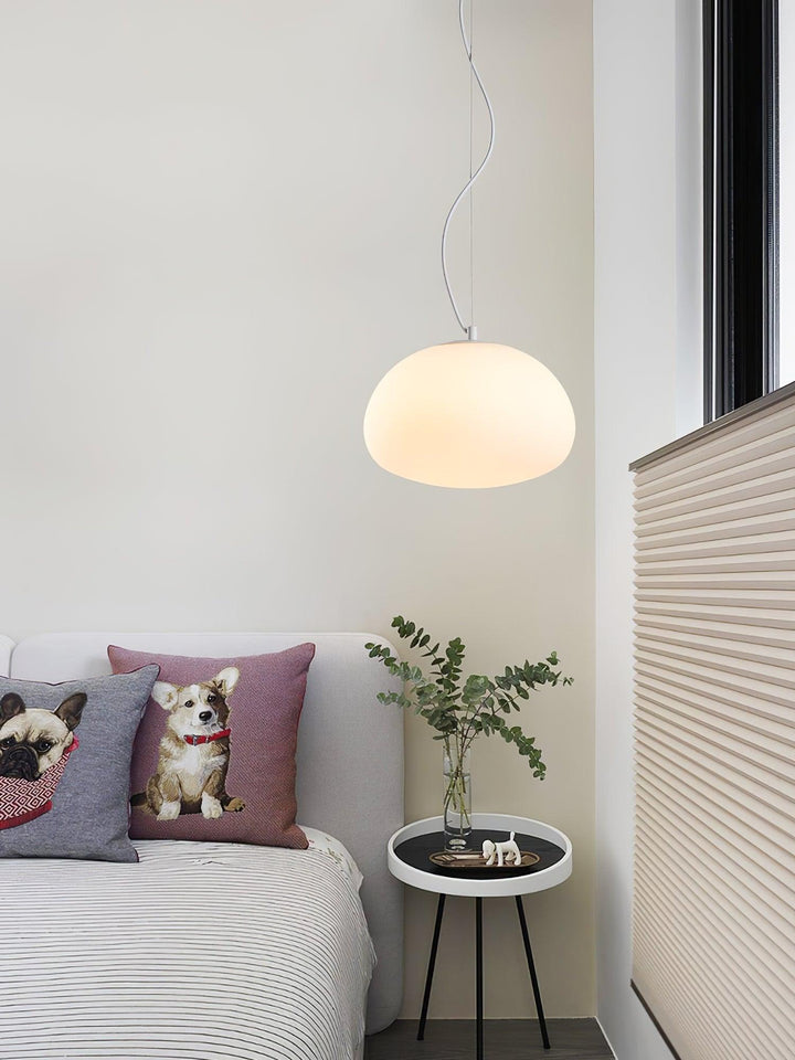 Bunelle: Lampada a sospensione in vetro e metallo a forma di panino – per ambienti accoglienti