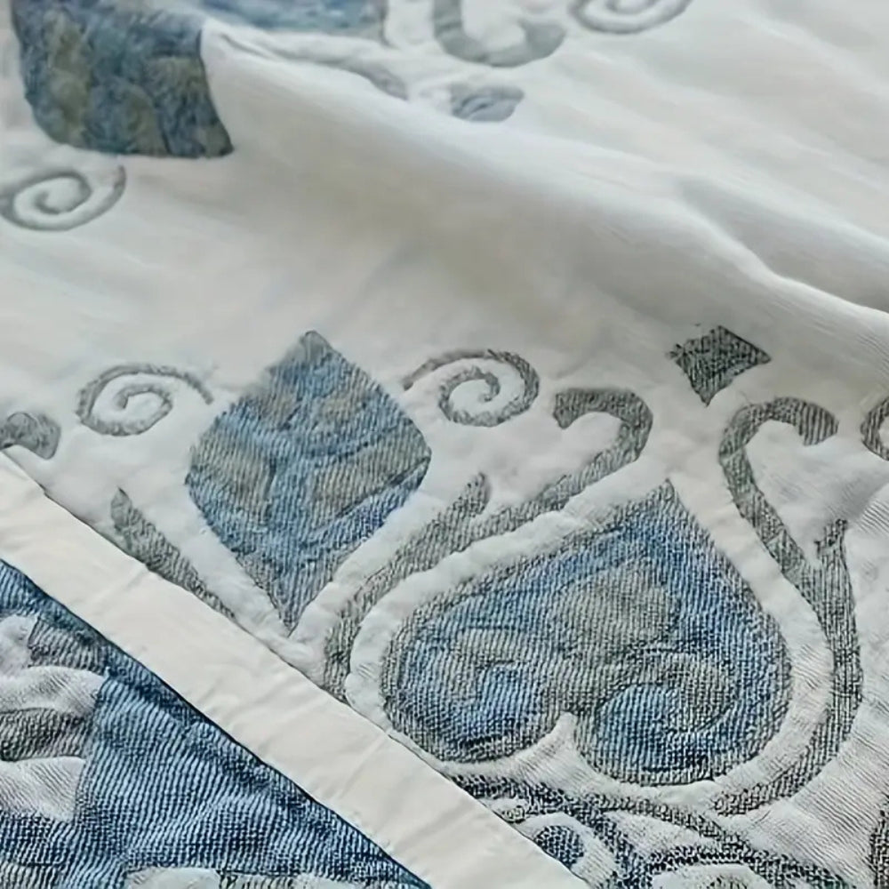 CalidaBloom: Coperte in cotone dallo stile floreale con qualità in mussola traspirante e leggerezza avvolgente – per divano e letto