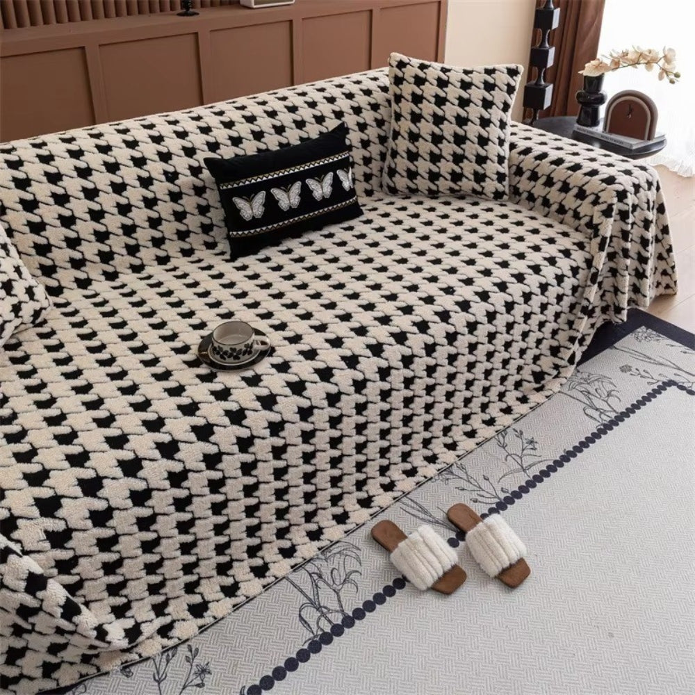 CavalliLoom: Copridivano elegante in microfibra con design a pied de poule e funzione protettiva – per divano e area living