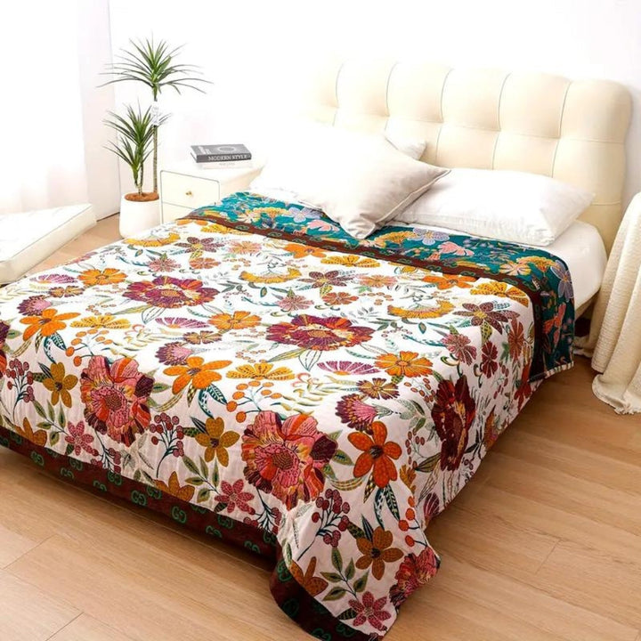 CharmBloom: Coperta in cotone floreale con motivo decorativo e materiale facile da curare – per letto e soggiorno