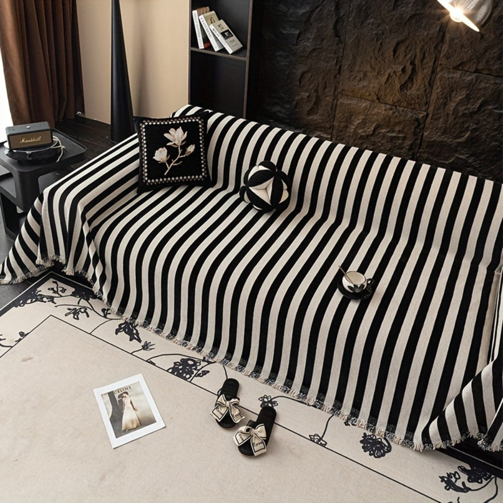 ChenilleStil: Rivestimento per divano in moderno design a righe in bianco e nero per un comfort accogliente – per divano e area living